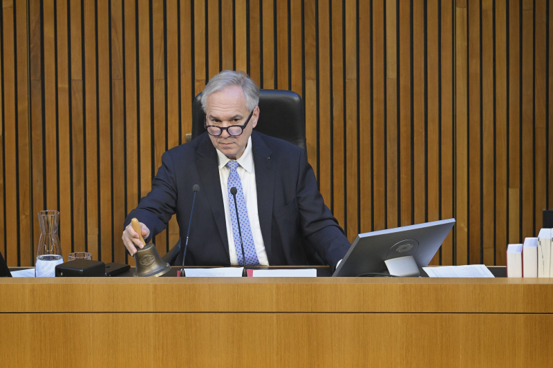 Nationalratspräsident Walter Rosenkranz (FPÖ) eröffnet die Sitzung