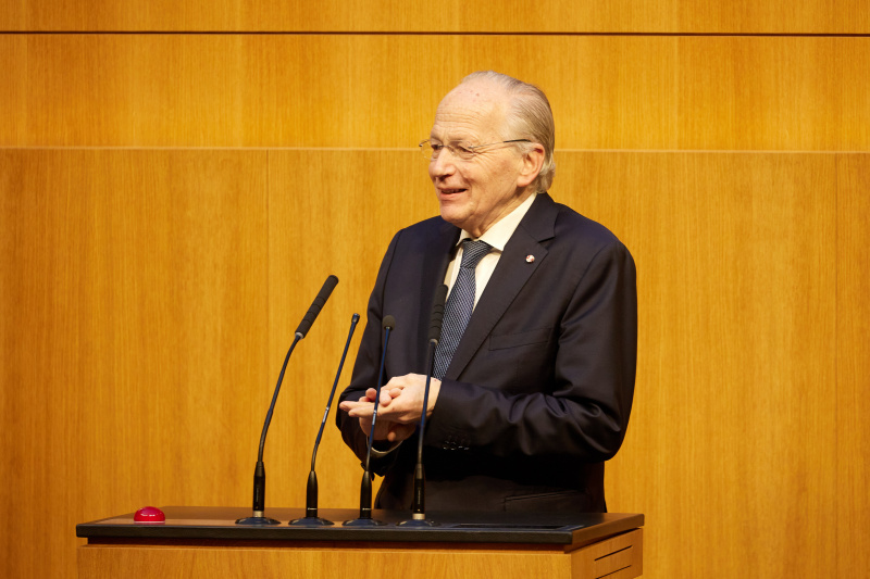 Am Redner:innenpult Nationalratsabgeordneter Rudolf Taschner (ÖVP)