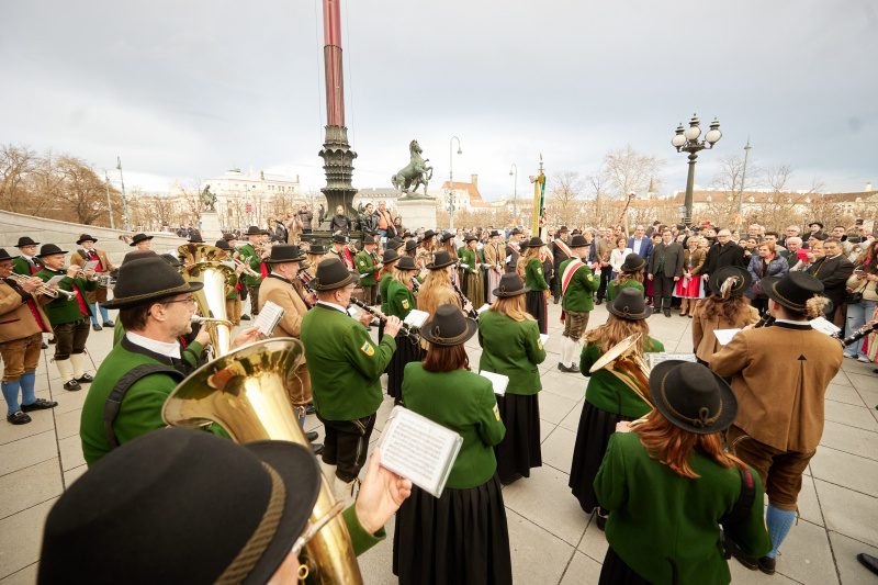 Trachtenmusikkapelle Wals und Trachtenmusikkapelle Siezenheim