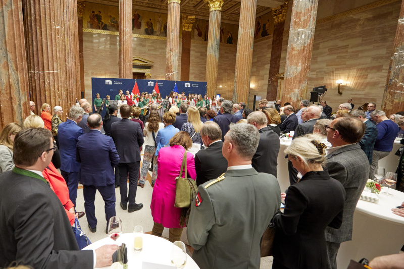 Begrüßung. Bundesratspräsidentin Andrea Eder-Gitschthaler (ÖVP)
