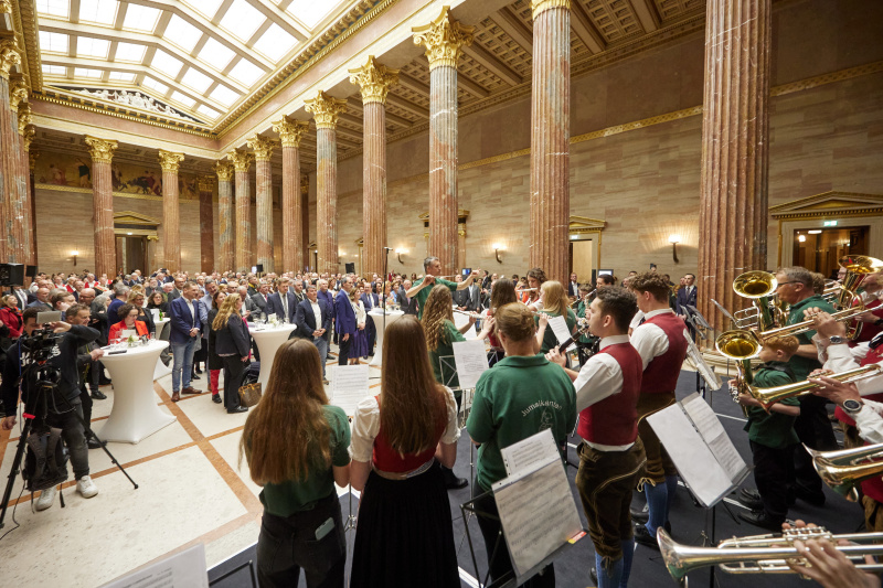 Salzburger Landeshymne, Bundeshymne. Jumsikanten Wals-Siezenheim