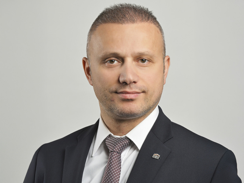 Portraitbild Parlamentssicherheit Safet Aliji