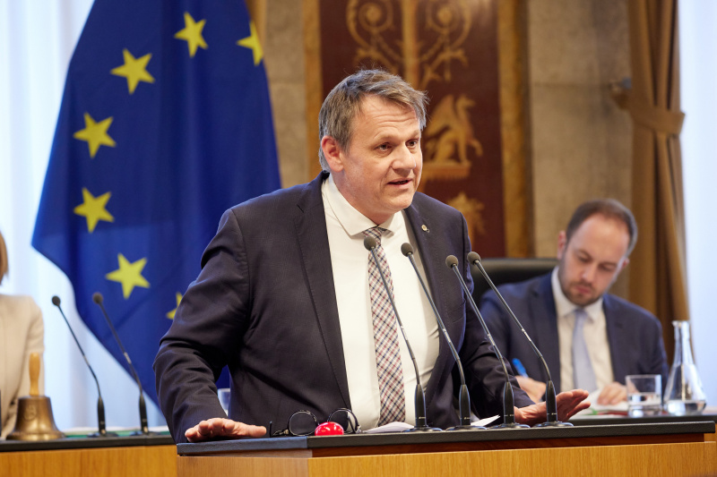 Am Redner:innenpult Bundesrat Christoph Thoma (ÖVP)