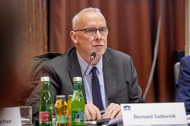 Bericht: „Blickpunkt Sprachen“. Bürgermeister der Gemeinde Globasnitz/Globasnica & Vorsitzender der Gemeinschaft der Kärntner Slowenen und Sloweninnen Bernard Sadovnik