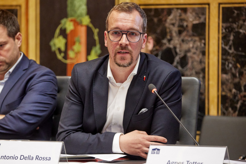 Statements der Bereichssprecher:innen für Volksgruppen der Parlamentsfraktionen. Nationalratsabgeordneter Antonio Della Rossa (SPÖ)