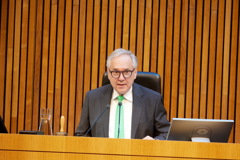 Nationalratspräsident Walter Rosenkranz (FPÖ) am Präsidium