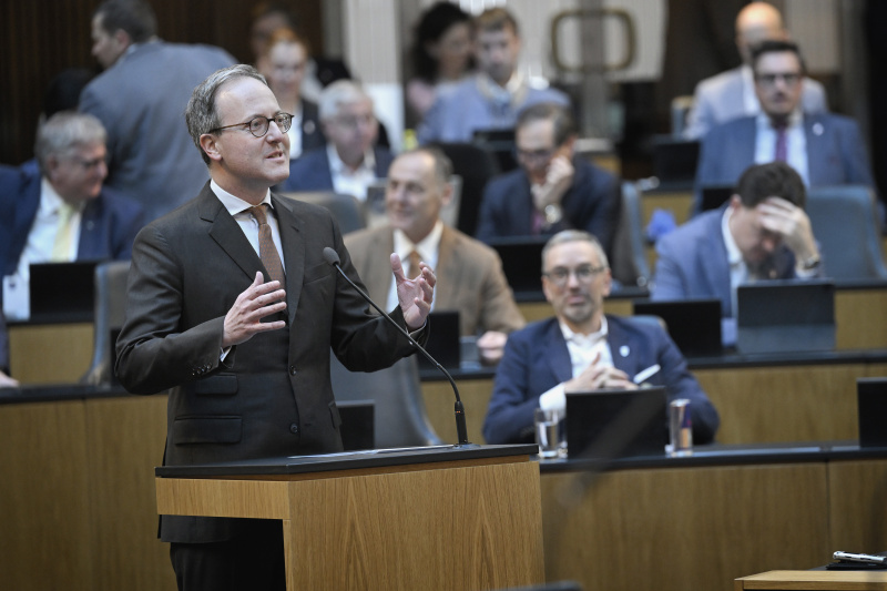 Fragestellung Nationalratsabgeordneter Dominik Oberhofer (NEOS)