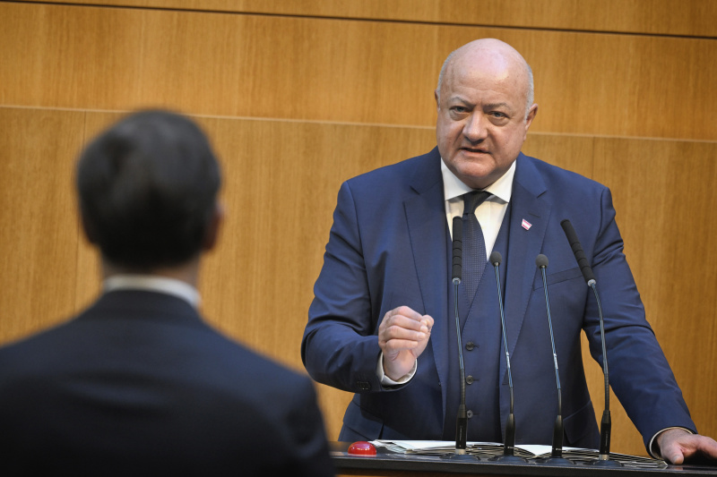 Fragenbeantwortung durch Bundeskanzler Christian Stocker (ÖVP)