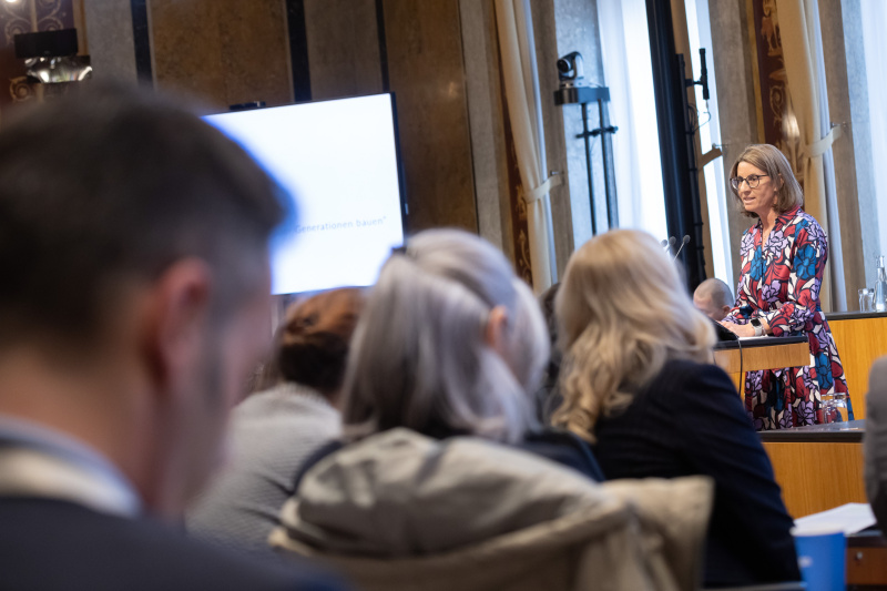 Vortrag. Rechtsanwältin und Lehrbeauftragte Paracelsus Medizinische PrivatuniversitätIsabel Rippel-Schmidjell