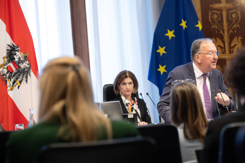 Diskussion. Bundesrat Ernest Schwindsackl (ÖVP)