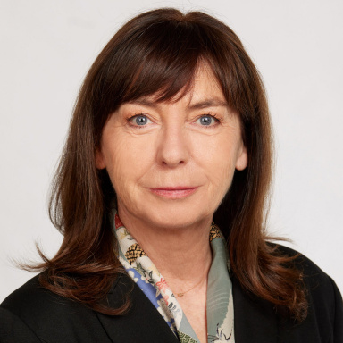 Portraitfoto von Martina Ludwig-Faymann