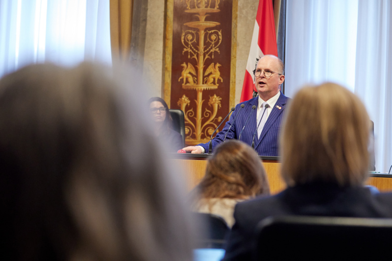 Am Redner:innenpult: Bundesrat Bernhard Ruf (ÖVP)