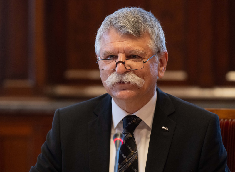 Aussprache. Präsident der Ungarischen Nationalversammlung Lászlo Kövér 