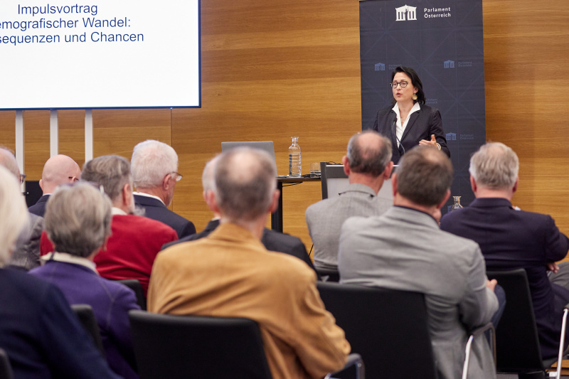 Impulsvortrag I: Demographischer Wandel: Konsequenzen und Chancen. Nationalratsabgeordnete Gudrun Kugler (ÖVP)