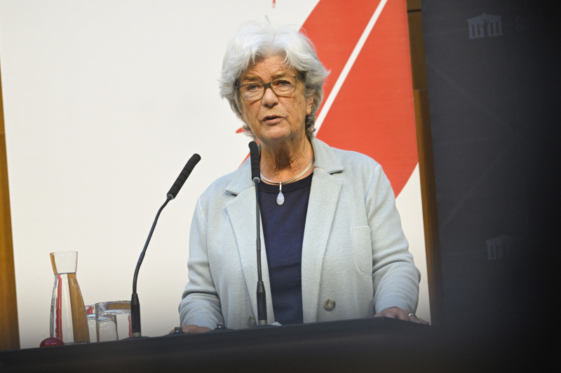 Jury-Begründung durch Juryvorsitzende Heide Schmidt