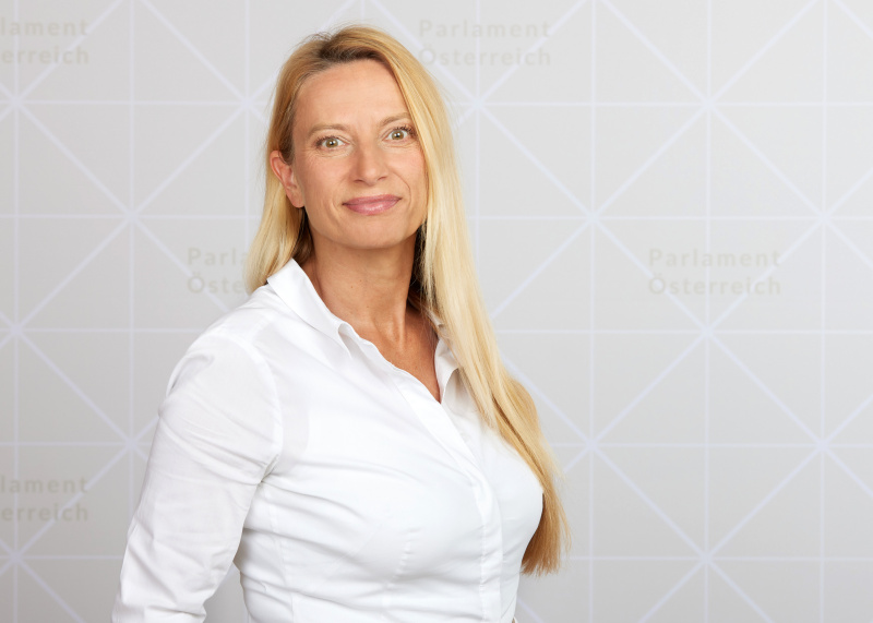 Juliane Bogner-Strauß