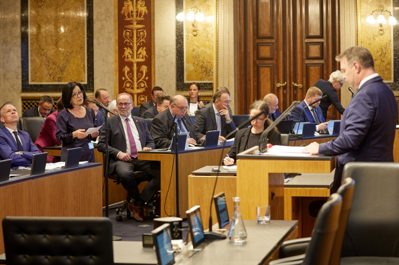 Fragestellerin Bundesrätin Margit Göll (ÖVP)