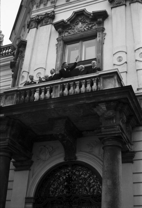 Staatsvertrag 1955 - Am Balkon des Belvedere Figl, Macmillan, Molotow