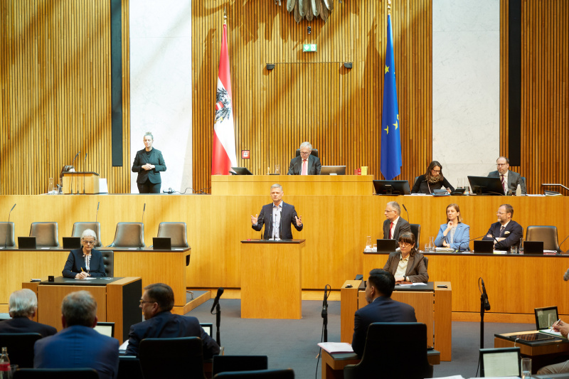 Am Redner:innenpult: Nationalratsabgeordneter Andreas Hanger (ÖVP)