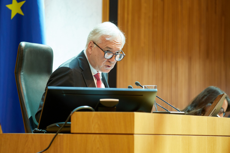 Nationalratspräsident Walter Rosenkranz (FPÖ) am Präsidium