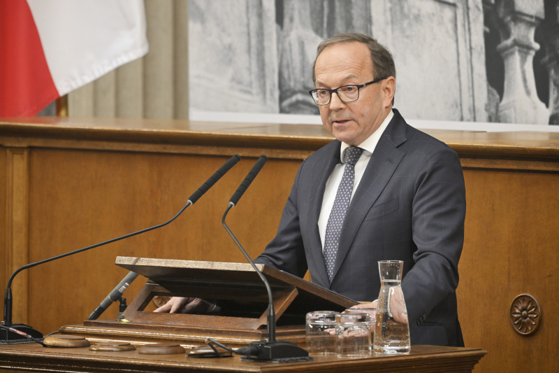 Eröffnungsworte. Zweiter Nationalratspräsident Peter Haubner (ÖVP)