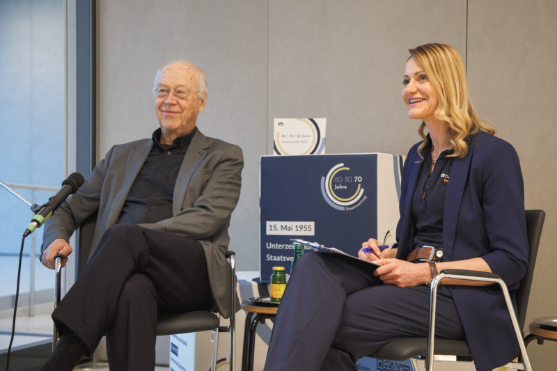 Zeitzeuge Peter Marboe im Gespräch mit Schüler:innen