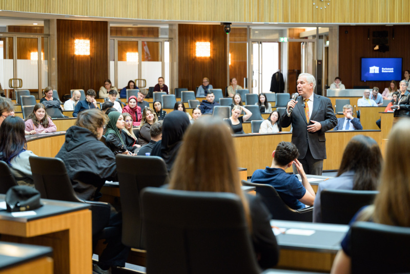 Begrüßung. Nationalratspräsident Walter Rosenkranz (FPÖ)