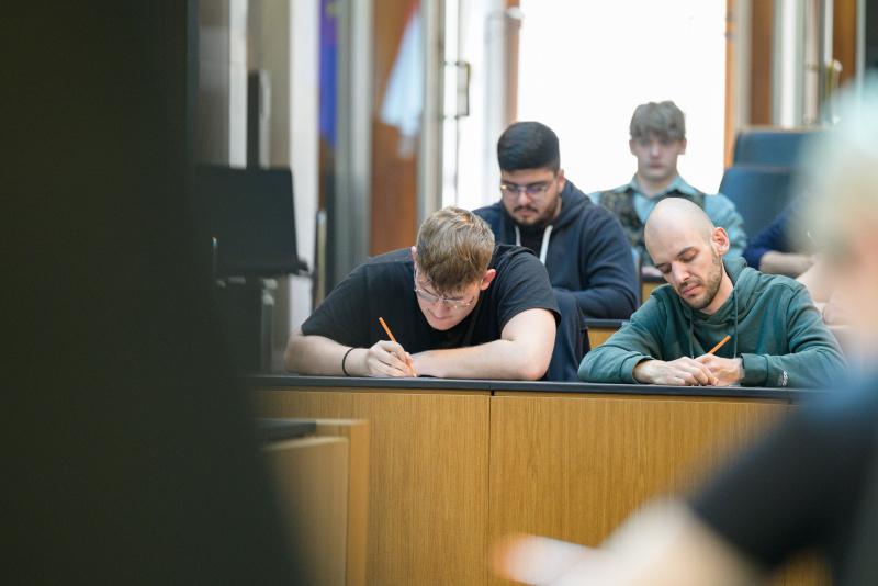 Veranstaltungsteilnehmer:innen