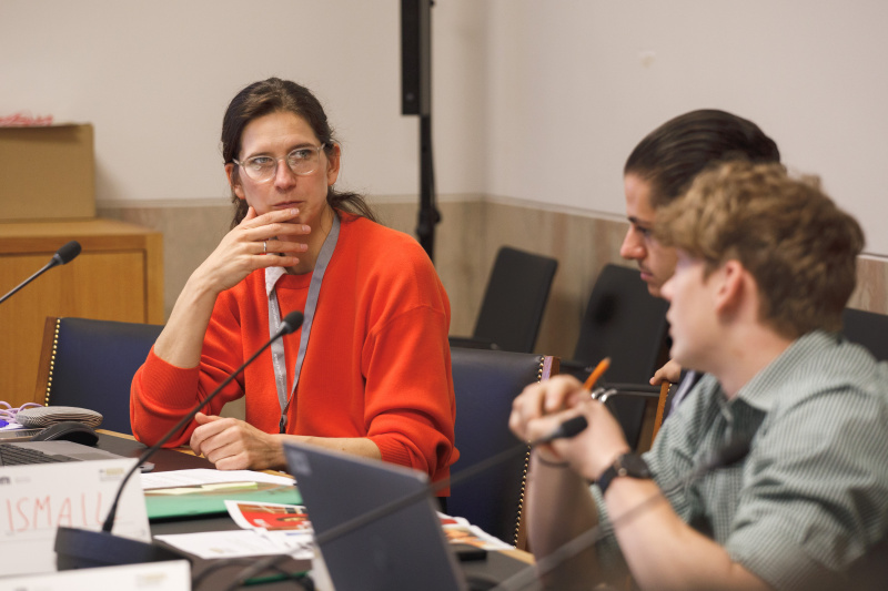 Klubsitzung. Lehrlinge im Gespräch