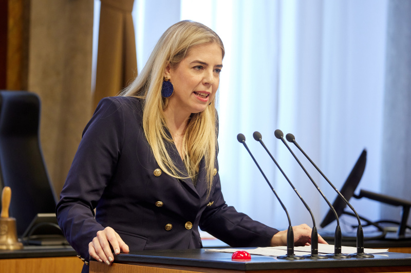 Am Redner:innenpult: Bundesrätin Isabella Theuermann (FPÖ)