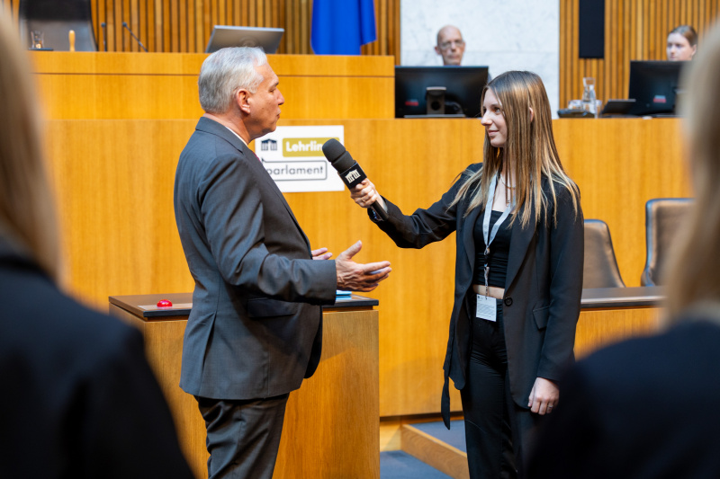 Lehrlingsparlament: Interview Nationalratspräsident Walter Rosenkranz (FPÖ)