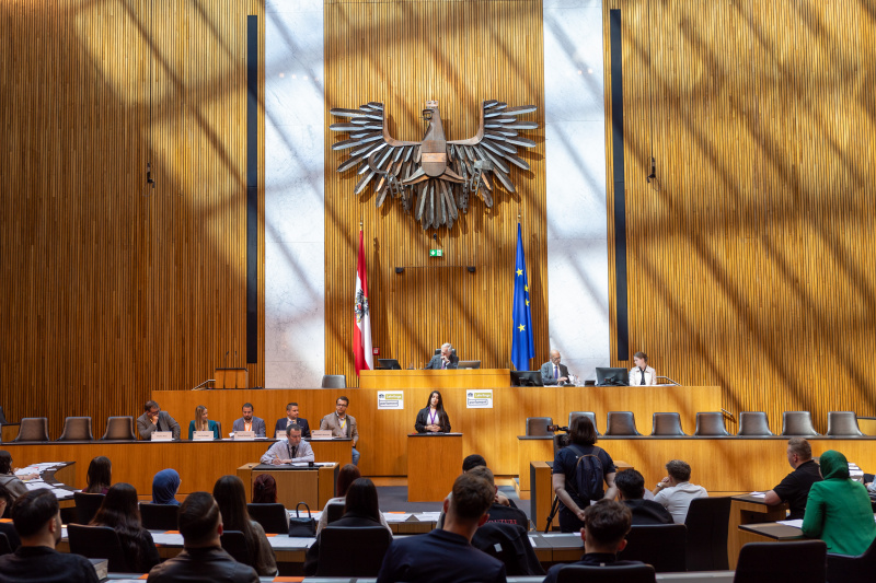 Nationalratssitzung mit Veranstaltungsteilnehmer:innen