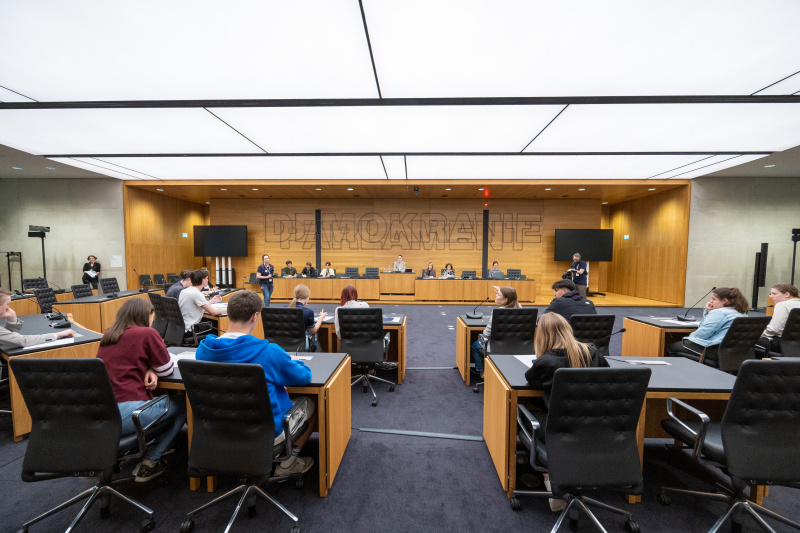 Ausschuss mit Veranstaltungteilnehmer:innen