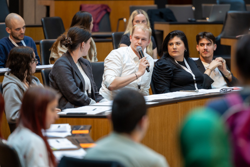 Nationalratssitzung mit Veranstaltungsteilnehmer:innen