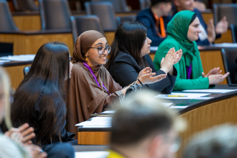 Veranstaltungsteilnehmer:innen