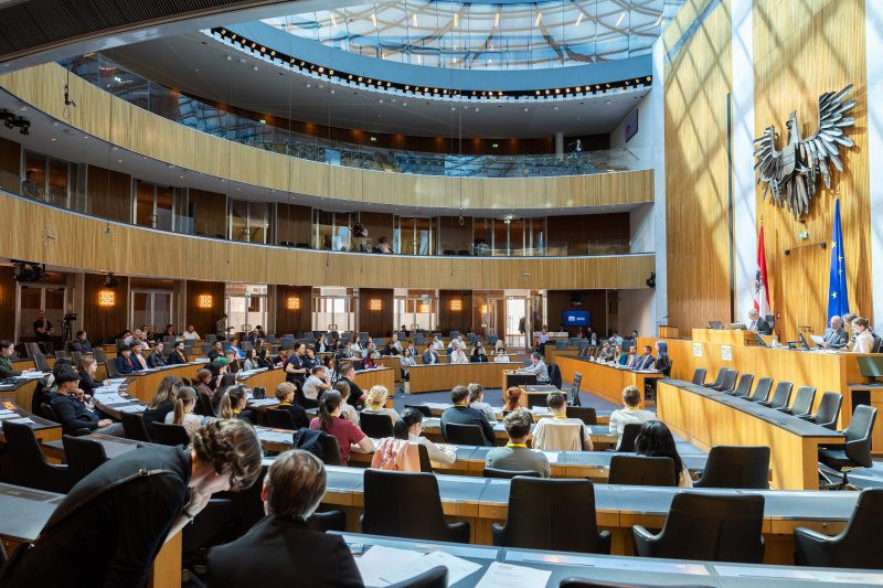 Nationalratssitzung mit Veranstaltungsteilnehmer:innen