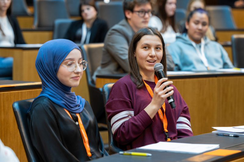 Nationalratssitzung mit Veranstaltungsteilnehmer:innen