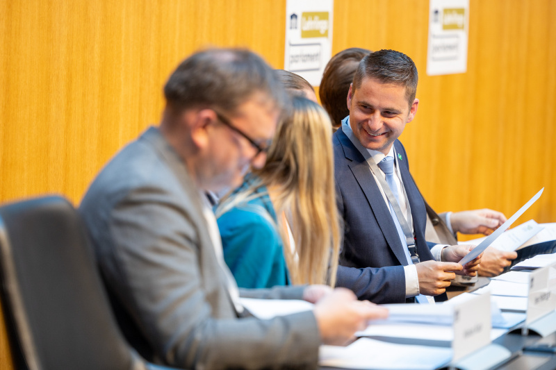 Nationalratssitzung mit Veranstaltungsteilnehmer:innen