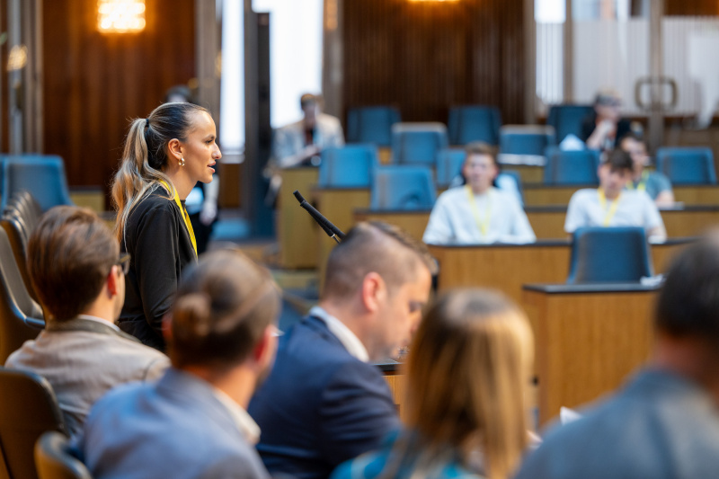 Nationalratssitzung mit Veranstaltungsteilnehmer:innen