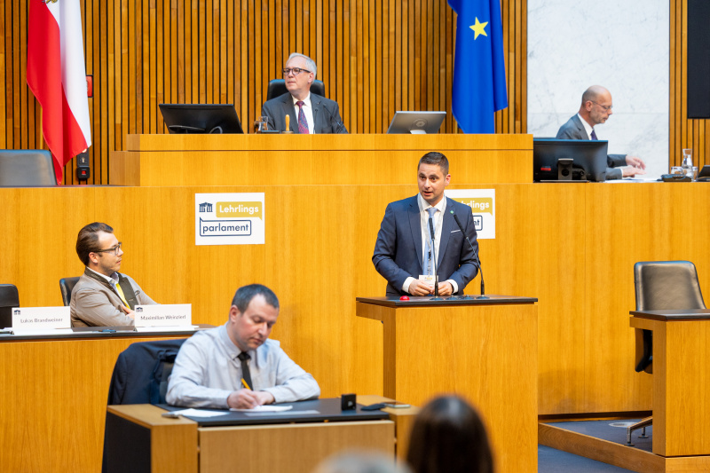 Nationalratssitzung mit Veranstaltungsteilnehmer:innen