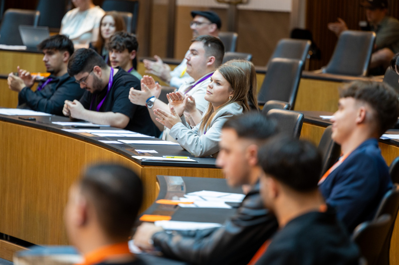 Nationalratssitzung mit Veranstaltungsteilnehmer:innen