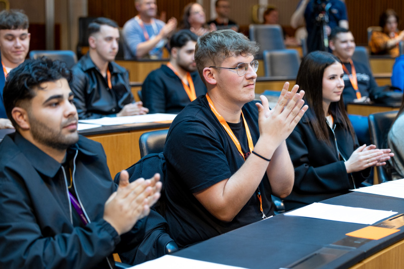 Veranstaltungsteilnhmer:innen