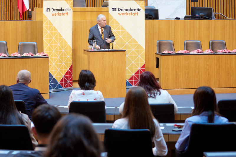 Eröffnungsworte. Nationalratspräsident Walter Rosenkranz (FPÖ)
