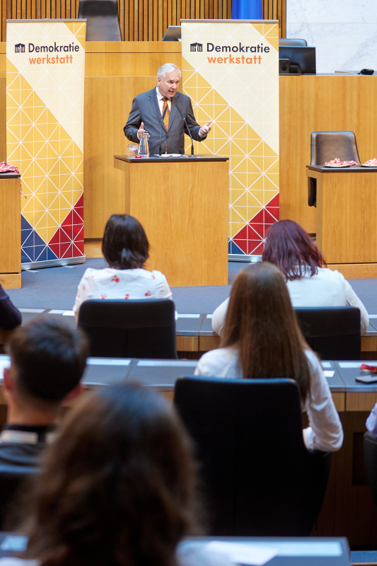 Eröffnungsworte. Nationalratspräsident Walter Rosenkranz (FPÖ)