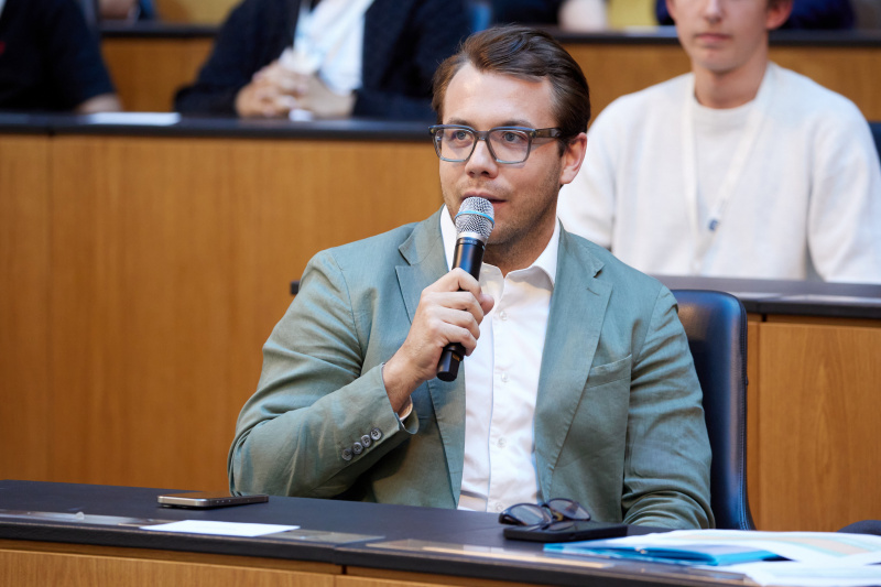 Statements der Mandatar:innen. Nationalratsabgeordneter Maximilian Weinzierl (FPÖ)