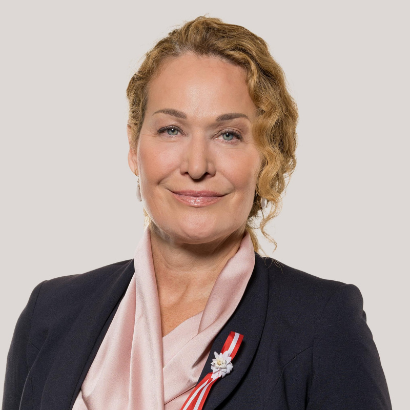 Marie-Christine Giuliani-Sterrer