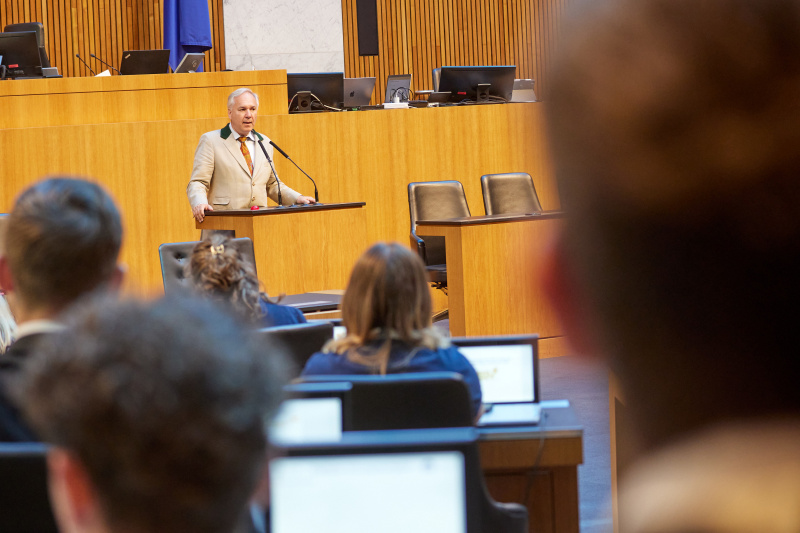 Einleitende Worte. Nationalratspräsident Walter Rosenkranz (FPÖ)