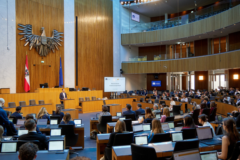 Eingangsstatements der Bereichssprecher:innen. Nationalratsabgeordneter Nico Marchetti (ÖVP)