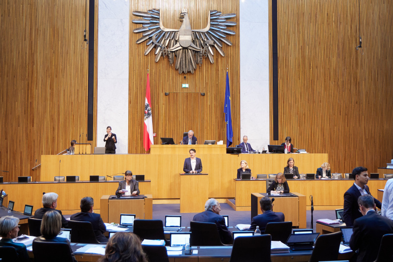 Am Redner:innenpult: Nationalratsabgeordneter Christoph Zarits (ÖVP)