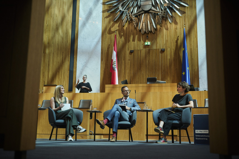 Expert:innengespräch. Von links: Bianca Ambros, Leiter des Foreign Policy Labs Universität Innsbruck Martin Senn, Univ.-Prof. für Zeitgeschichte Universität Wien Lucile Dreidemy